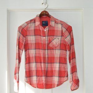 American Eagle Plaid Button Down Shirt Size SMALL